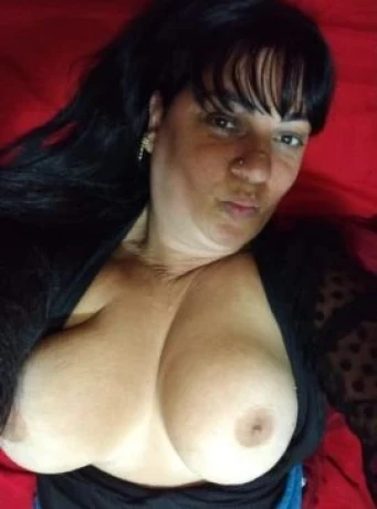 Estéfani Vilas — 2 / 9