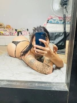 Zoe — 4 / 8