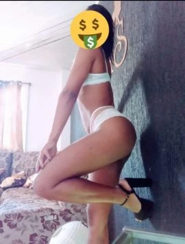 Ágata Alves — 8 / 9