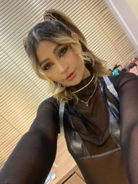 Beatriz Santos — 4 / 5