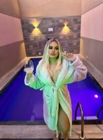 Cibelly Silva — 2 / 5