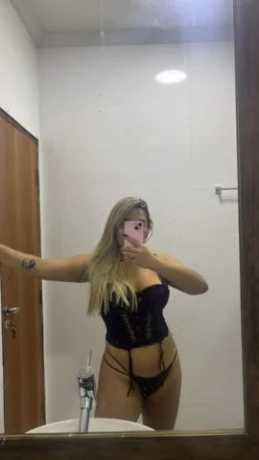 Serena Louise — 2 / 5