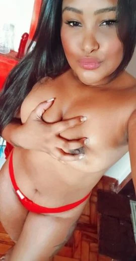 Júlia Lopes — 3 / 6