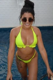 Myrella Mogle — 3 / 5