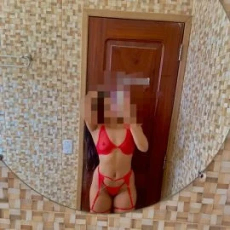 Bruna Alcântara — 3 / 5