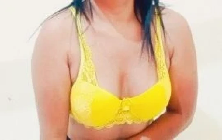 Safira Silva — 3 / 9