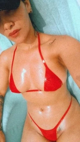 Rebeca Natália — 2 / 9