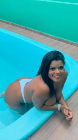 Tatty Santos — 4 / 9