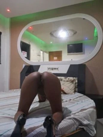 Bruna Souza — 6 / 9