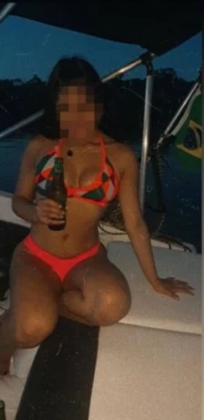 Emanuelle Ferraz — 4 / 8