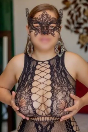 Manú Souza — 6 / 8