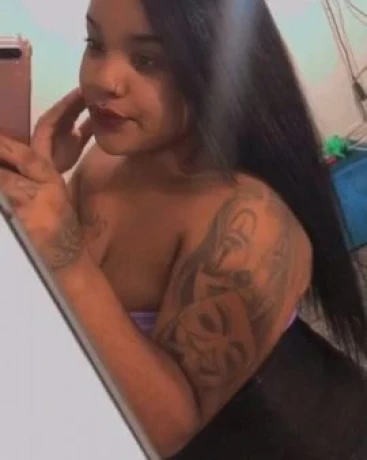 Fernanda Lima — 4 / 5