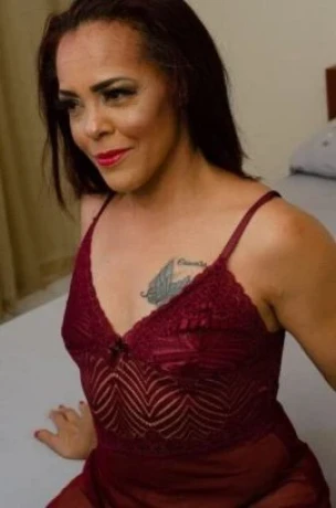 Maya dos Anjos — 4 / 5