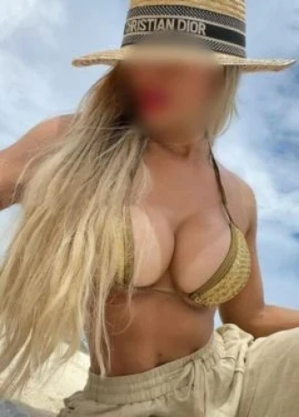 Bruna Fernandes — 6 / 9