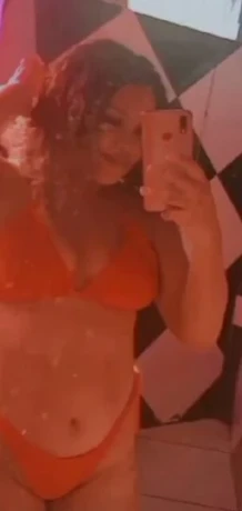 Gabi Silva — 2 / 5