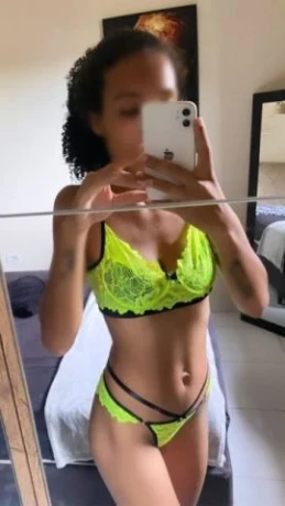 Fanny Monteiro — 5 / 6