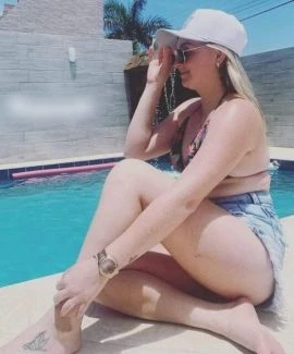Rafhaela Santos — 2 / 4