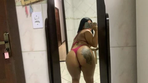 Livia Liz — 3 / 5