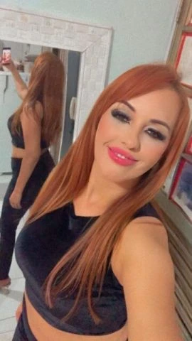 Iara Ferreira — 4 / 5