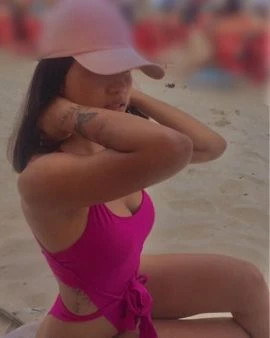 Eliz Oliveira — 2 / 5