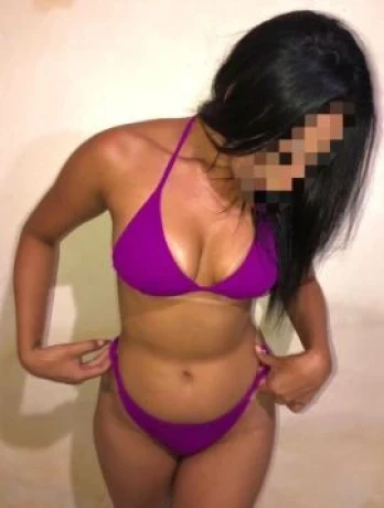 Aysha Barbieri — 5 / 7