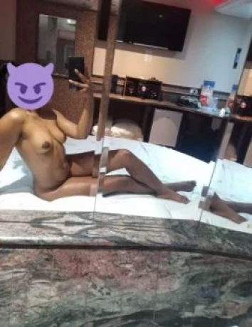 Ágata Alves — 2 / 9