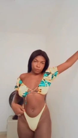 Joyce Ferreira — 4 / 5