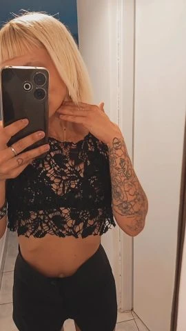 Pia — 7 / 9