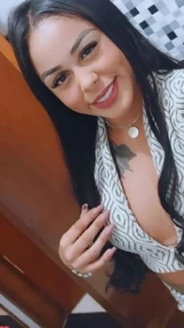 Rafaela Campos — 4 / 5