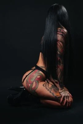 Mia, Escort, Cordoba