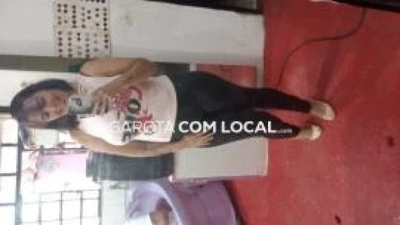 Larissa Veiga — 2 / 5