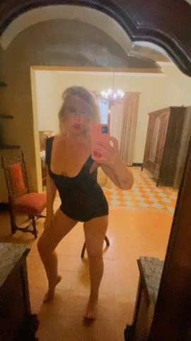 Barby, Escort, Zona Oeste