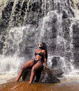 Tifanny Ferreira — 2 / 5