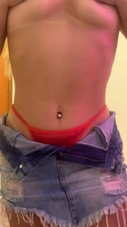 Alice Freitas — 2 / 5