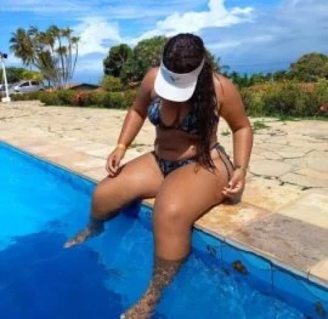 Nicoly Alves — 3 / 4