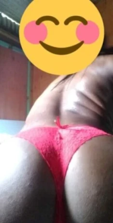 Chloe Kardashian — 2 / 5