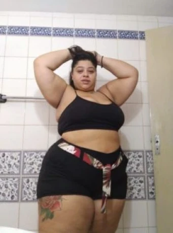 Paty Ferrari — 2 / 5