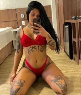 Gabriela Lauderbac — 6 / 9