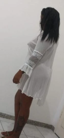 Eloísa Amory — 4 / 5