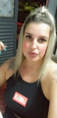 Betina Andrade — 8 / 9