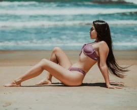 Lara Muniz — 3 / 5