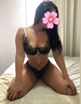 Livia Andrade — 4 / 7