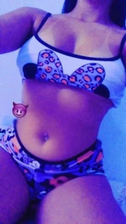 Taila Lemos — 4 / 5