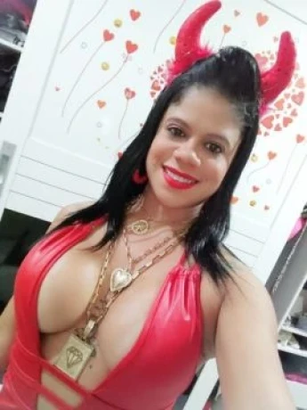 Talita Rocha — 8 / 9