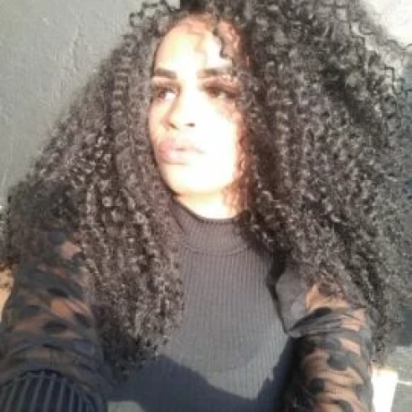 Vanessa Vieira — 8 / 9