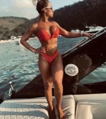 Bruna Siqueira — 4 / 6