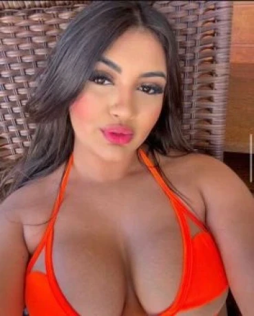 Brenda Martins — 4 / 5