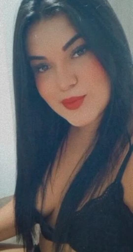 Jessica Silva — 3 / 5