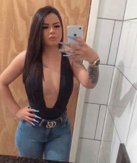 Júlia Lisboa — 7 / 9