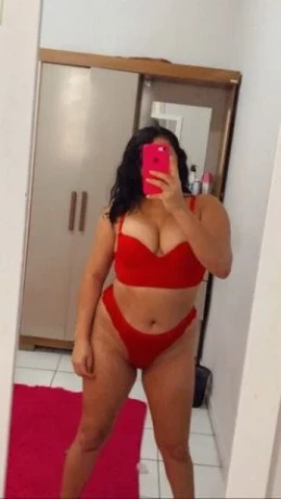 Nicole Santos — 6 / 9